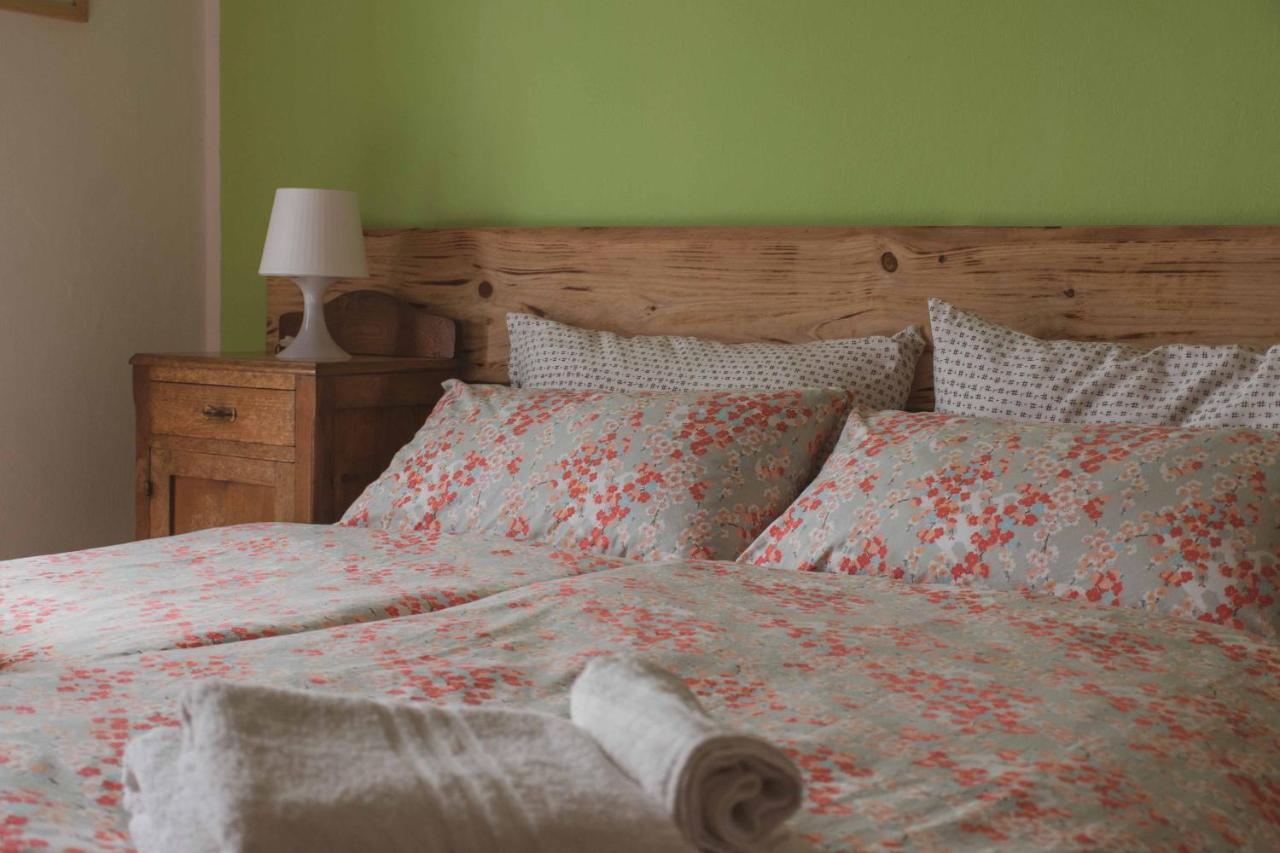 Bed And Breakfast Humus Sapiens Castiglione Chiavarese Exterior foto