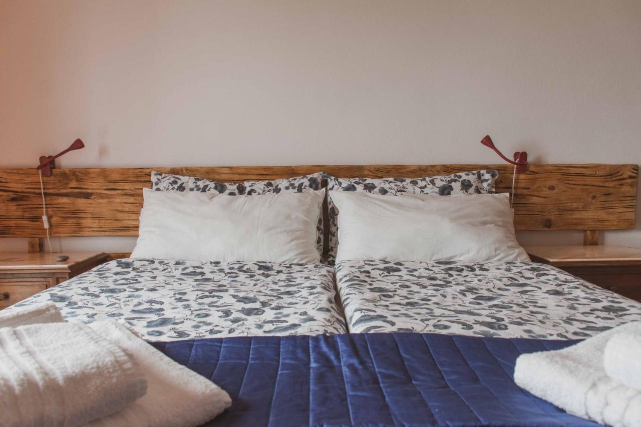 Bed And Breakfast Humus Sapiens Castiglione Chiavarese Exterior foto